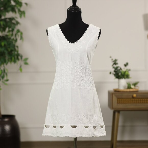 Giocam Dresses & Skirts - Giocam MLD Janeth Short White Dress - NWT